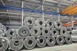 GLT 3-tier industrial coil storage system securely stacking heavy steel rolls in a Tunisian warehouse.